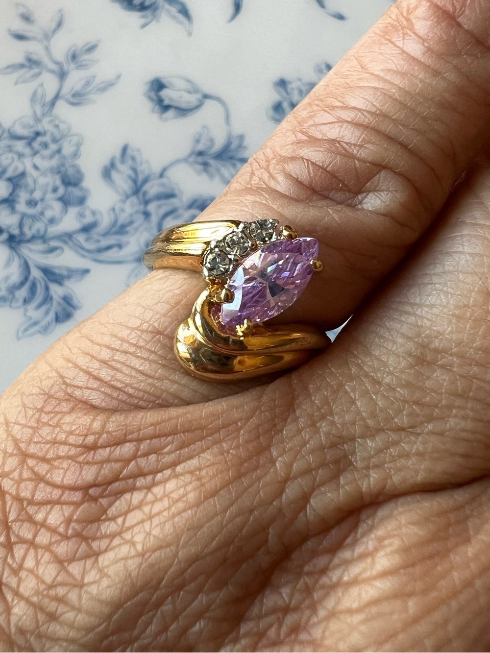Gold Pink Marquise CZ Ring Cluster Accent 18KHGE Size 5.5 #5511